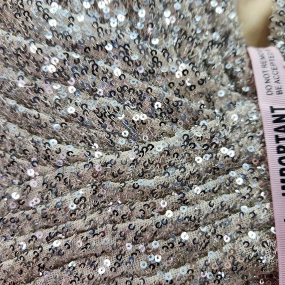 Ieena Mac Duggal Sequin V neck sleeveless Slit formal gown NWT - Picture 9 of 10